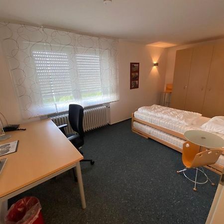 Awm Korntal Aparthotel Esterno foto