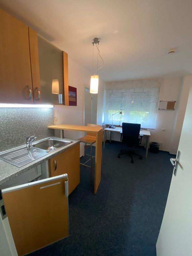 Awm Korntal Aparthotel Esterno foto